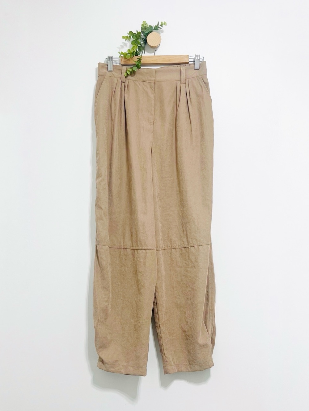 Christian Lacroix NWT Tan Barrel Leg Light Academia Pleated Trousers